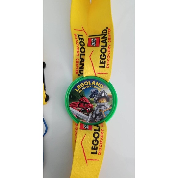 Legoland Discovery Center Activity Pack with Lanyard - Picture 4 of 4